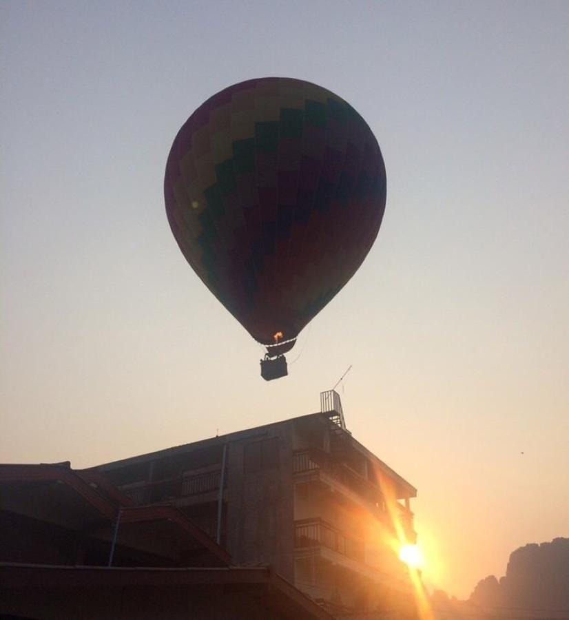 Mountainview Riverside Boutique Hotel Vang Vieng Exterior foto